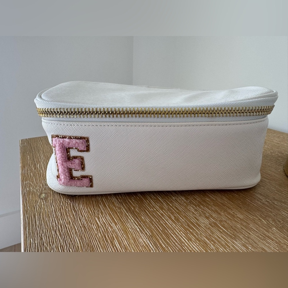 Stoney Clover Lane Open Top Mirror Pouch With E Patch